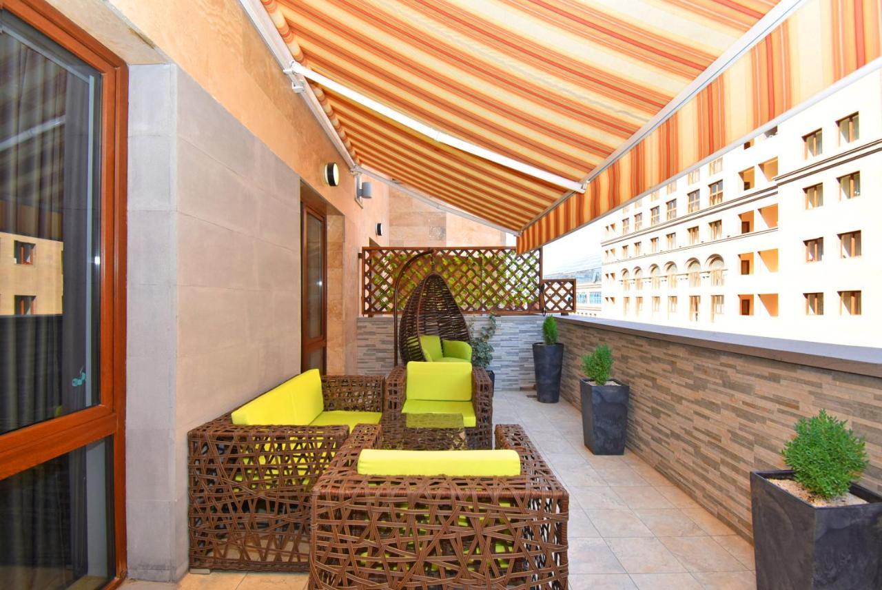 Yerevan4You Terrace Bagian luar foto